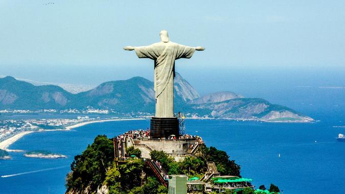 Das ‚neue’ Grundrecht auf Datenschutz in der brasilianischen Verfassungsordnung und seine Auswirkungen auf den Datenschutz in Brasilien Das ‚neue’ Grundrecht auf Datenschutz in der brasilianischen Verfassungsordnung und seine Auswirkungen auf den Datenschutz in Brasilien