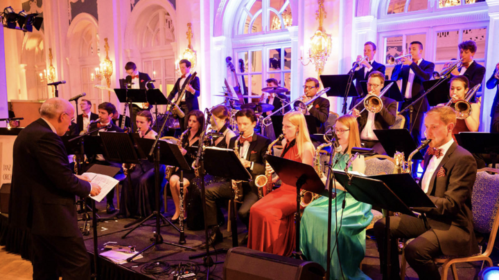 Jazz, Jazz, Jazz, zwei BigBands machen Soli für Stubnitz