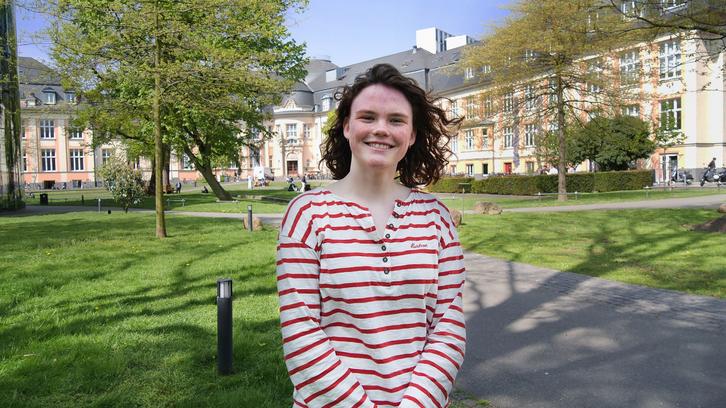 Das ist: Janne – Praktikantin beim Amts-/ Landgericht Hamburg