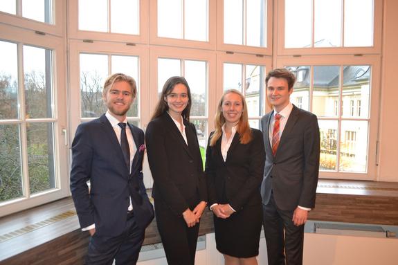 Das Team des Bucerius Law School beim FIAC