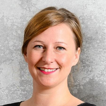 A portrait photo of Mariam Jobst