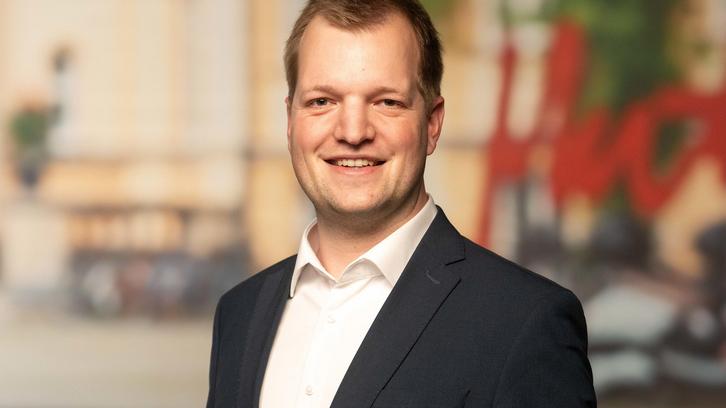 Dr. Florian Skupin - Executive Director Legal Technology
