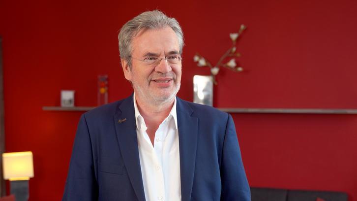 5 Minuten mit: Prof. Thomas Rönnau 5 Minuten mit: Prof. Thomas Rönnau