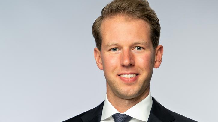 Physik, Business, Recht – eine interdisziplinäre Arbeit Physik, Business, Recht – eine interdisziplinäre Arbeit