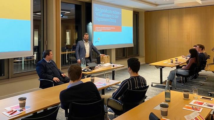 Das Unternehmen in der Krise – Zu Besuch bei PWC