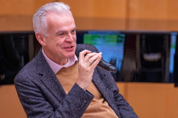 Dr. Markus Wehner Dr. Markus Wehner