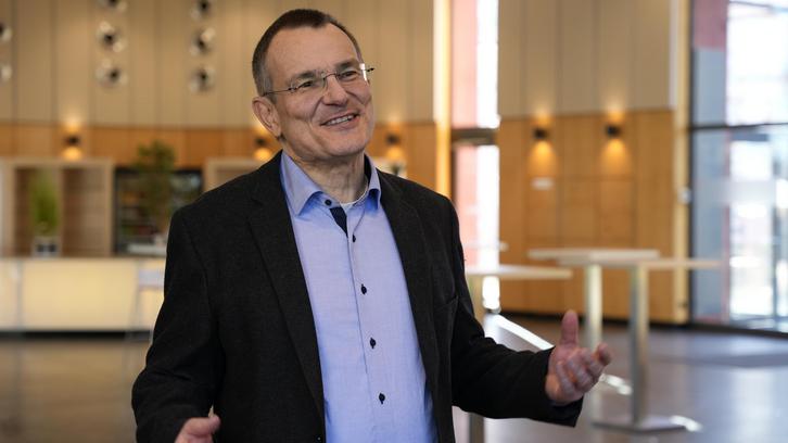 5 Minuten mit: Prof. Florian Faust