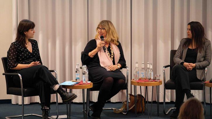 Gespräch zu Female Empowerment und strukturellen Fuckups Gespräch zu Female Empowerment und strukturellen Fuckups