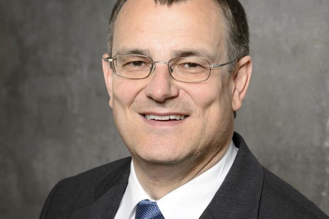 Prof. Dr. Florian Faust