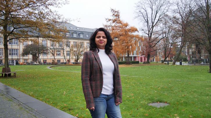 Meet: Vineeta – MLB student from India & Germany Meet: Vineeta – MLB student from India & Germany