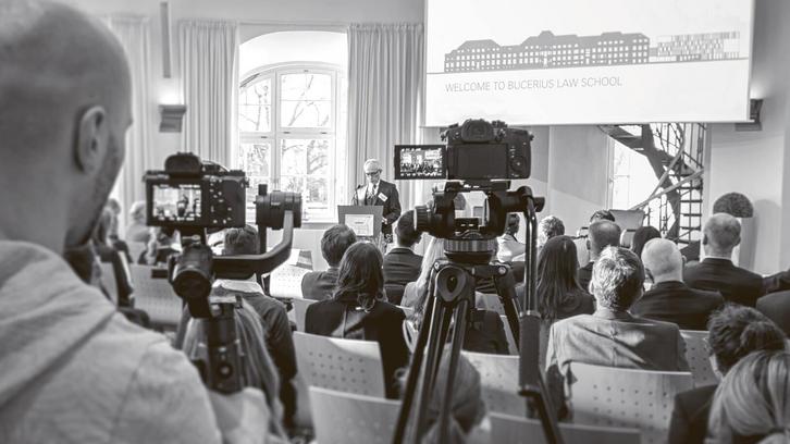 Vermittler zwischen Wirtschaft und Recht: Prof. Kumpan Vermittler zwischen Wirtschaft und Recht: Prof. Kumpan
