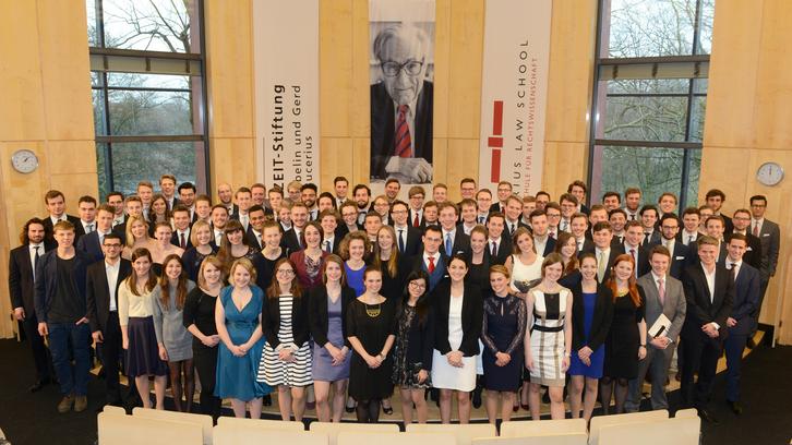 Verleihung des Bachelor of Laws