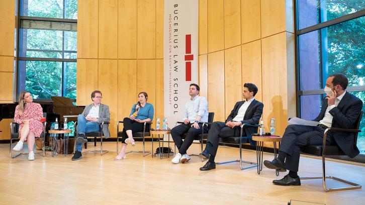 Podiumsdiskussion der politschen Hochschulgruppen 