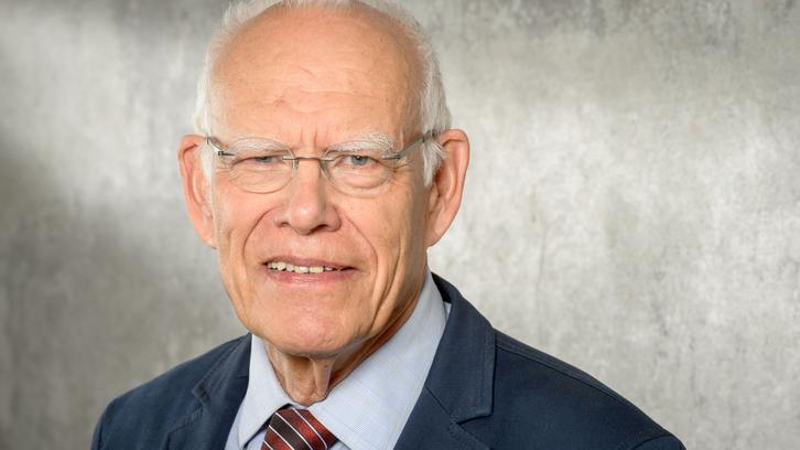 Einsatz für Bürgerrechte und Zivilcourage: Wolfgang Hoffmann-Riem geehrt