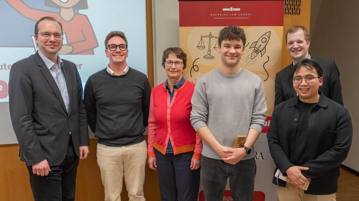 Ten minutes - one marker: Doktorand:innen pitchen ihre Legal Tech- und AI-Themen